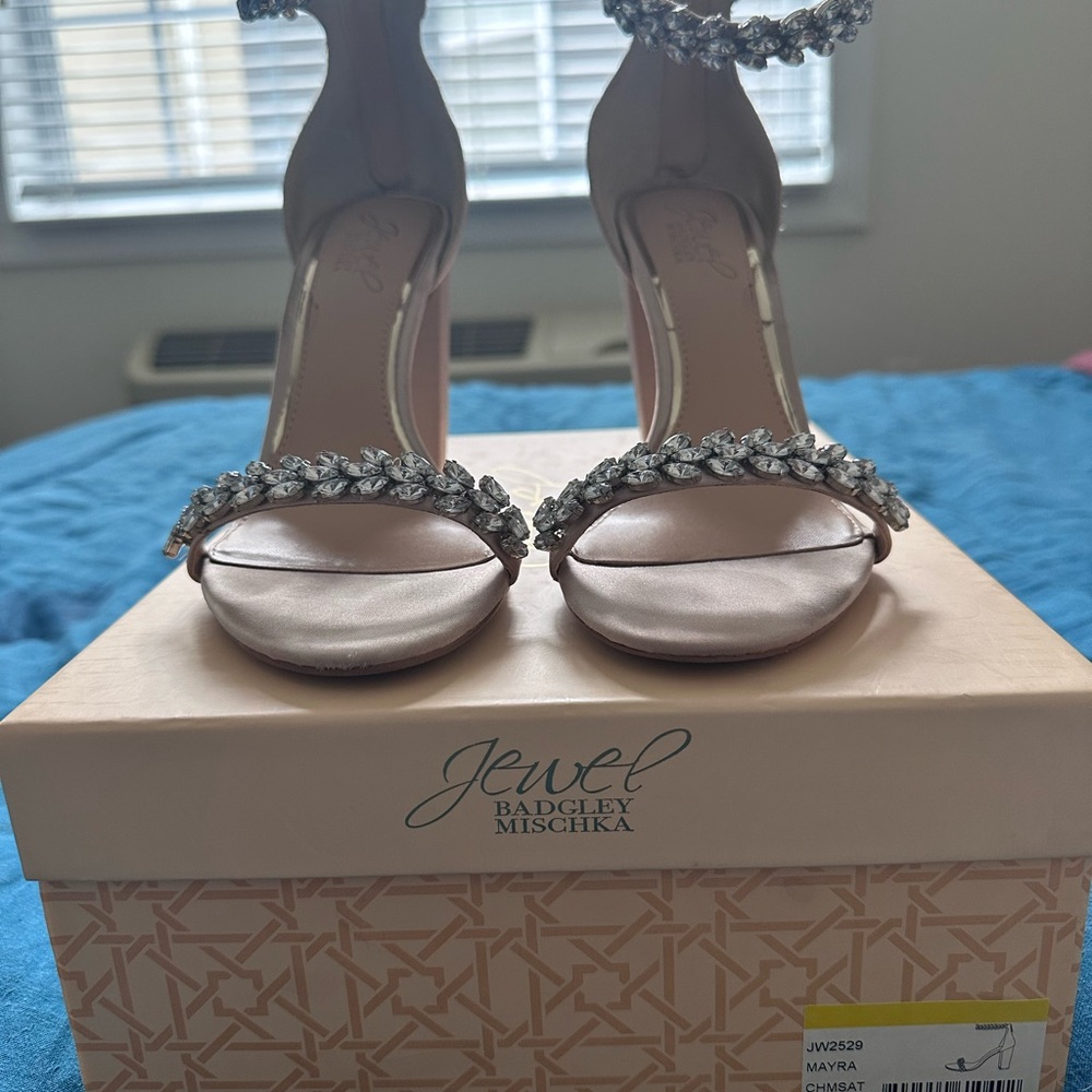 Badgley Mischka Crystal-Embellished Satin Heels in Blush